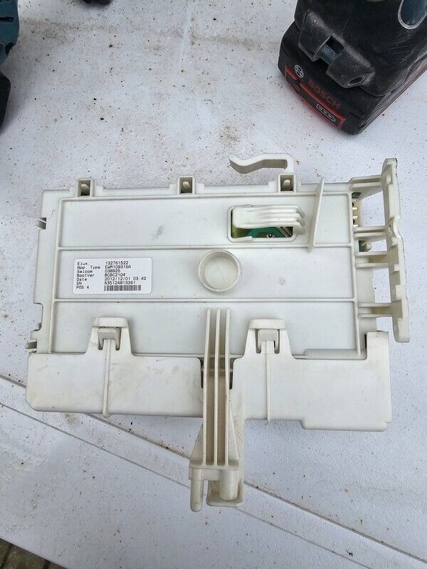 Reparatie EWM 10931 Protex Totaal defect Elux 132760003 AEG Lavamat Protex