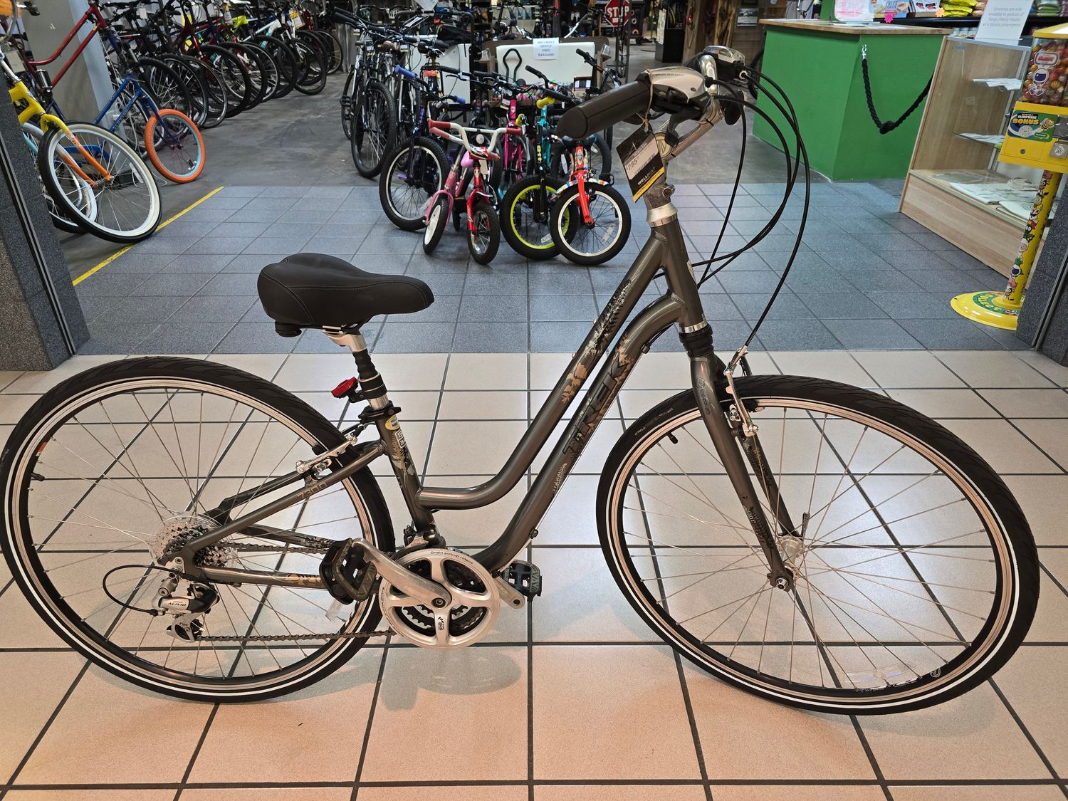 Trek 7300 (13.5&quot;)