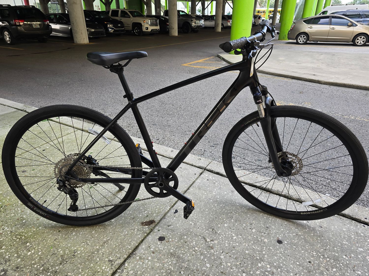 Trek Dual Sport (19&quot;)