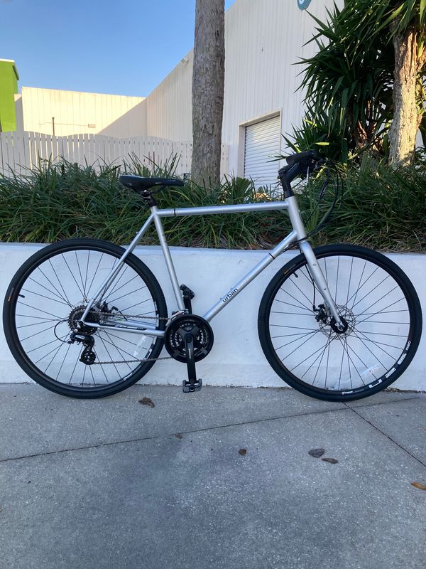 KHS Urban Xcape Light Gray XL (23")