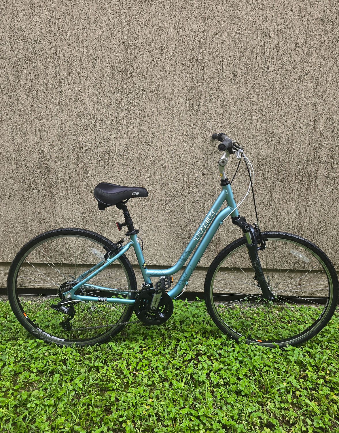 Trek 7100 Step Thru (16")