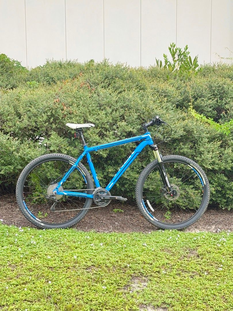 Trek Marlin (21")