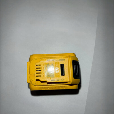 Dewalt 20V 4AH Battery DCB204 USED