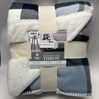Blue Members Mark Member&#39;s Mark Plaid Faux Fur Throw, 60&quot;x70&quot;