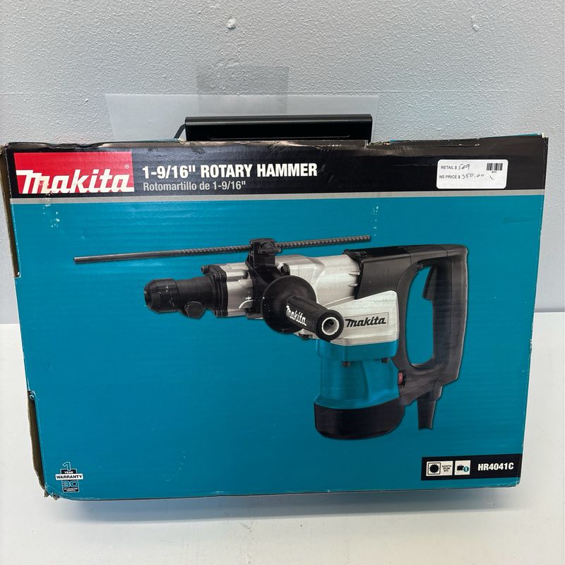 Makita 12 Amp 19/16 in. Corded Spline Concrete/Masonry Rotary Hammer