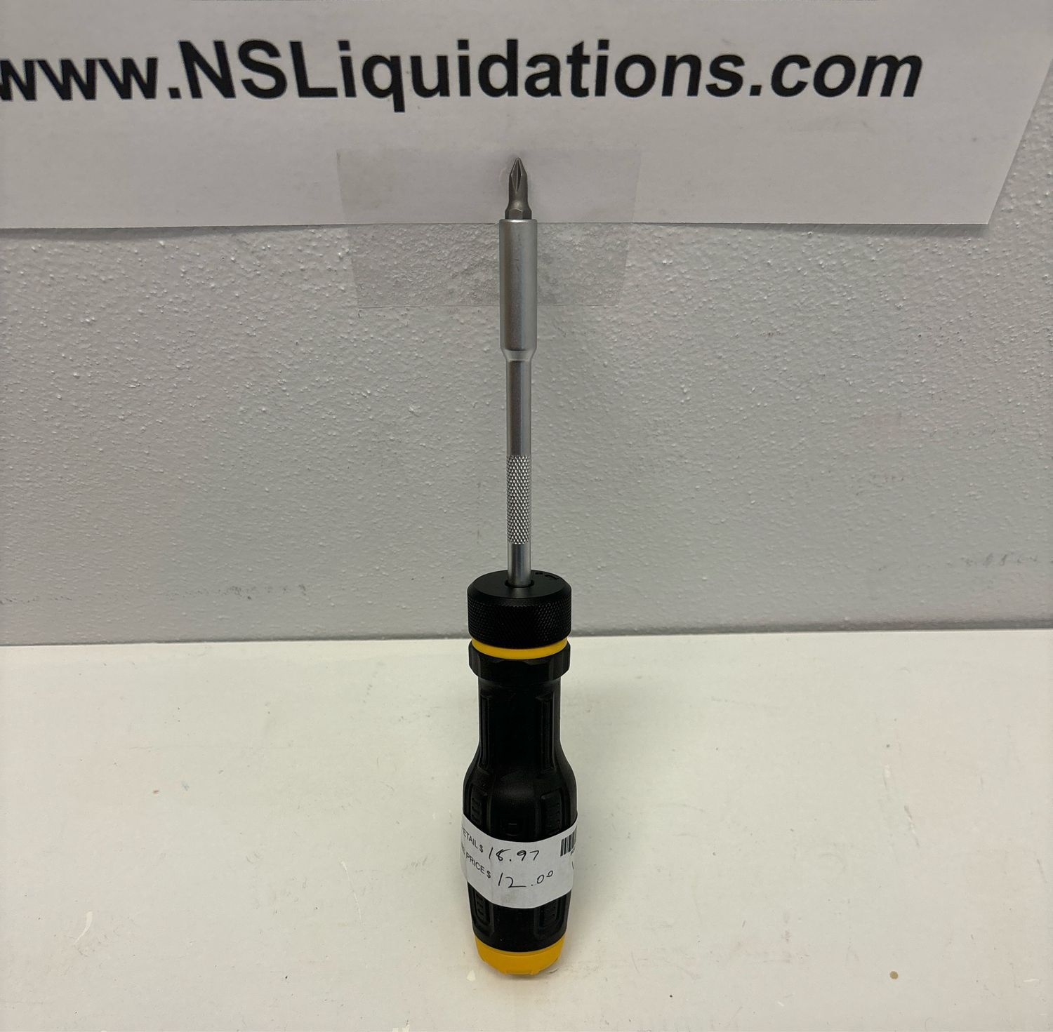 Dewalt Ratcheting Screwdriver Set (11Piece) DWHT68002