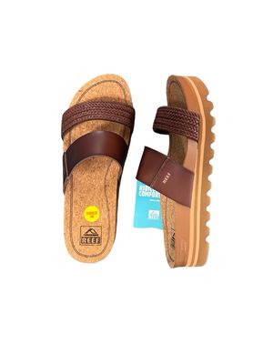 Reef Cushion Vista Hi Size 9