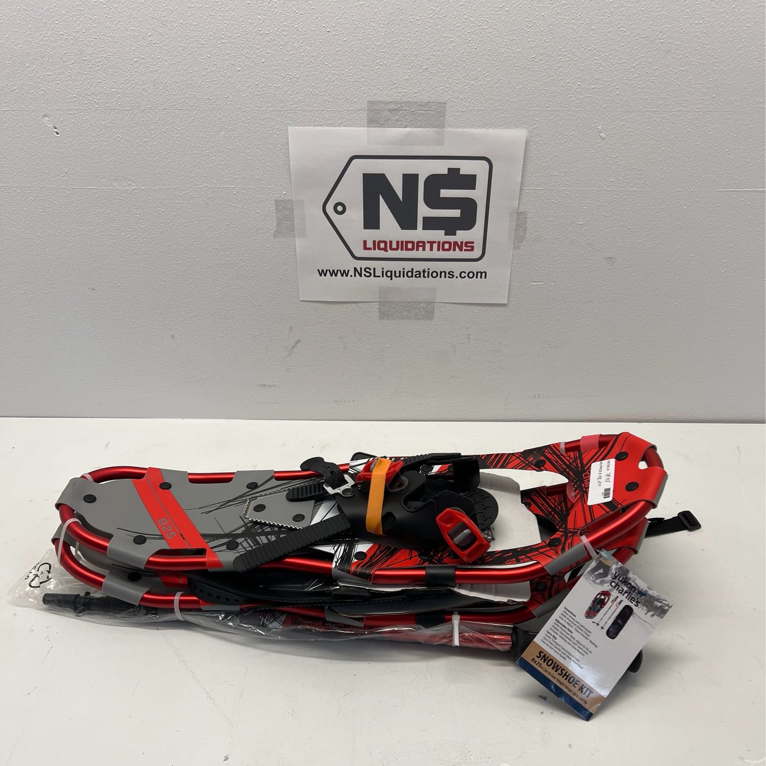 Yukon Charlie&#39;s Snowshoe Kit 8x25