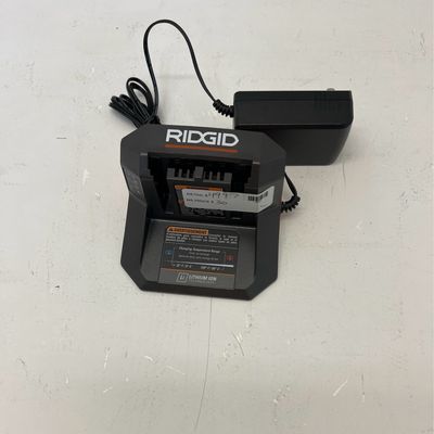 Ridgid 18V Lithium-Ion Charger R86093 .