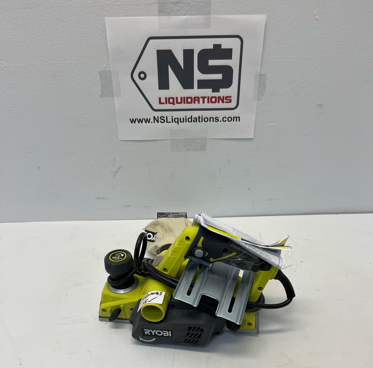 Ryobi 6 Amp Corded 3-1/4 in. Hand Planer with Dust Bag HPL52K