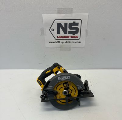Dewalt FLEXVOLT 60V MAX Cordless Brushless 7-1/4 in. Circular Saw with Brake (Tool Only) DCS578B.
