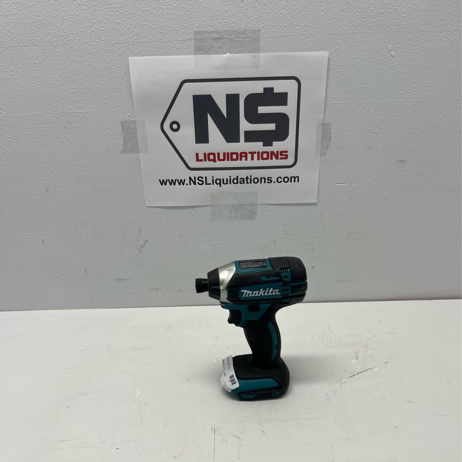 Makita 18V LXT Lithium-Ion 1/4 in. Cordless Variable Speed Impact Driver (Tool-Only) XDT11Z