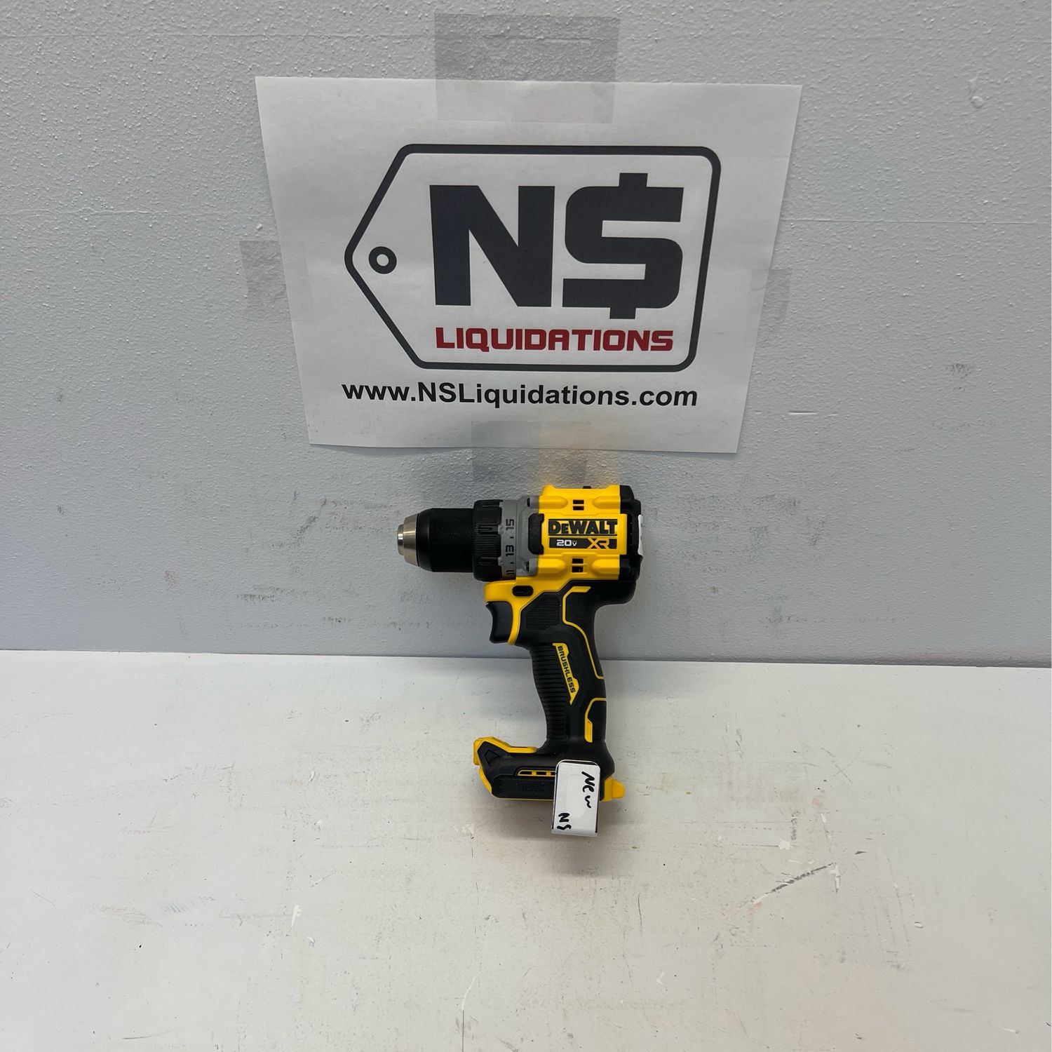 Dewalt 20V MAX XR Cordless Compact 1/2 in. Drill/Driver (Tool Only) DCD800B