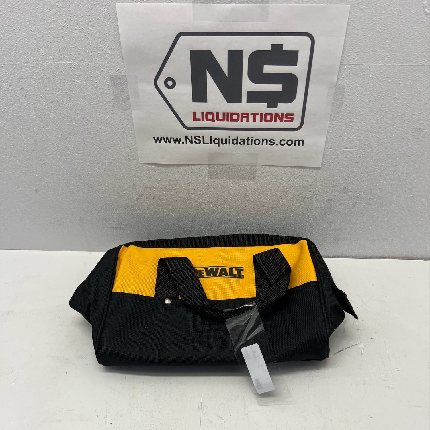 Dewalt Tool Bag 6 Pockets 15x10x10