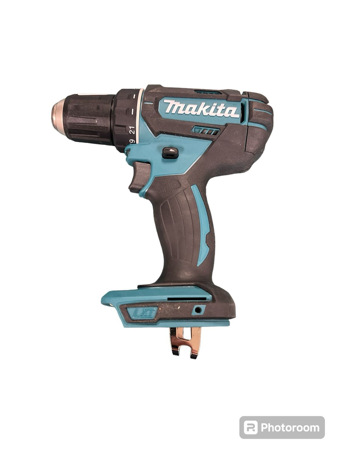 Makita 18V LXT Lithium-Ion 1/2 in. Cordless Driver-Drill (Tool-Only) XFD10
