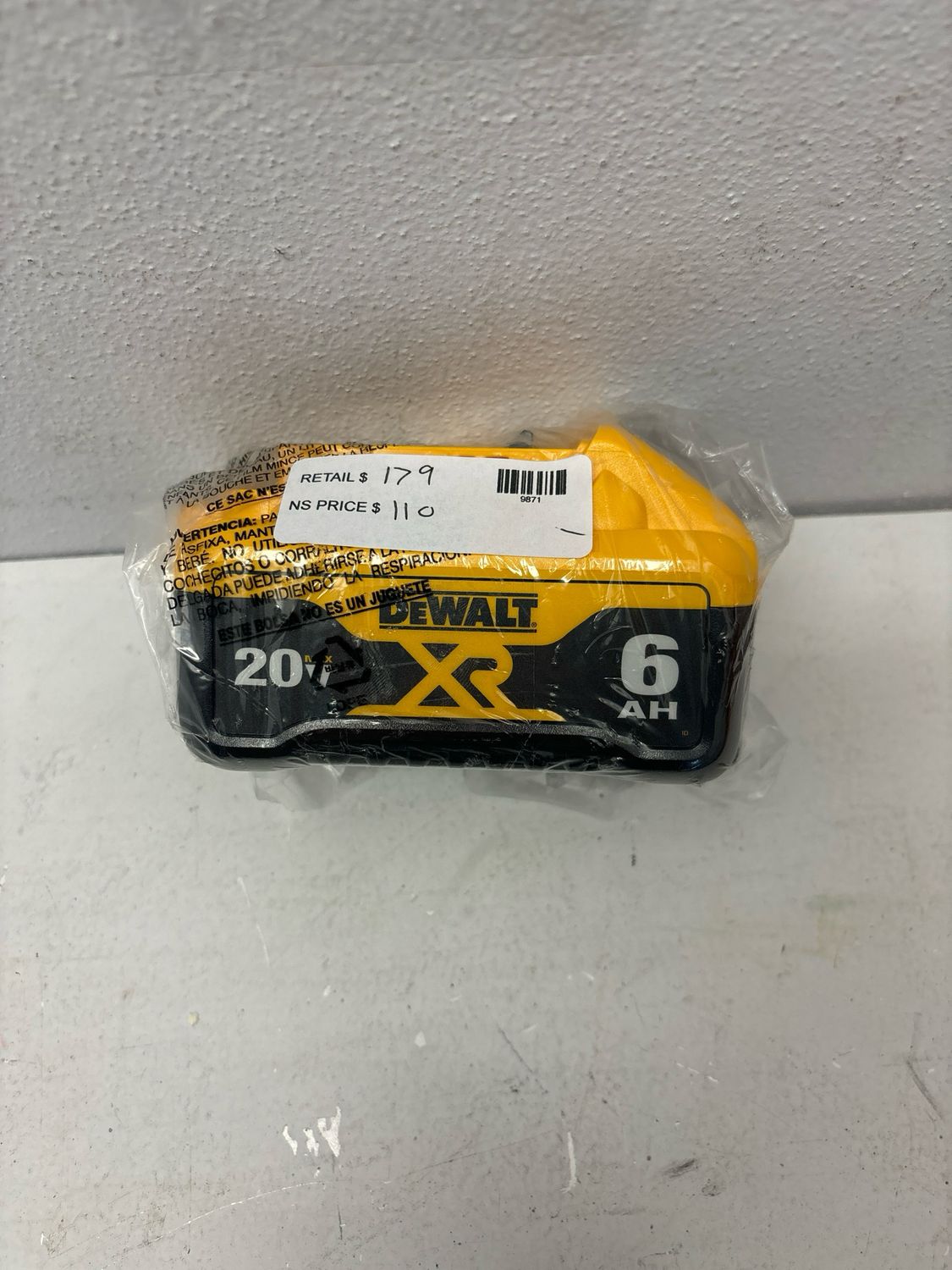 Dewalt 20V MAX Premium Lithium-Ion 6.0Ah Battery Pack DCB206