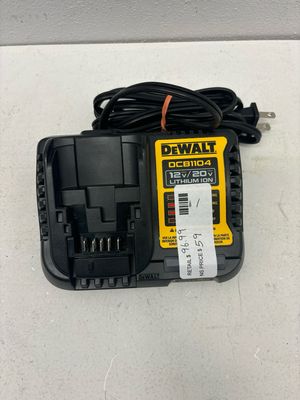 Dewalt 4 Amp Battery Charger DCB 1104