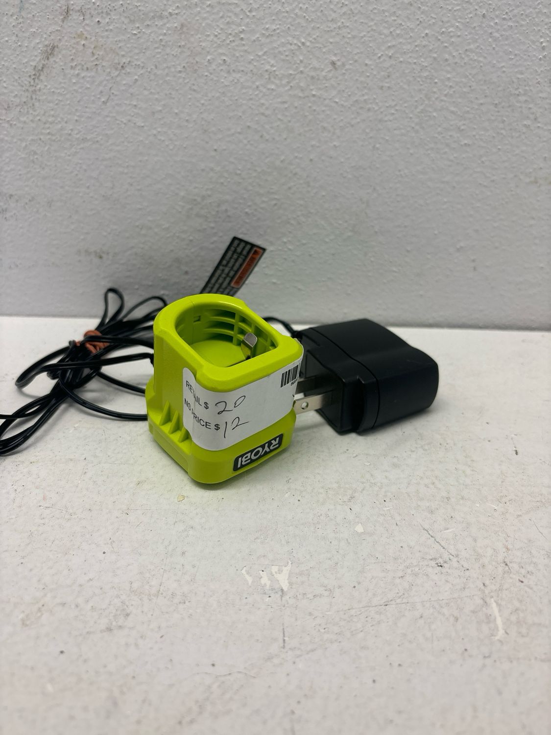 Ryobi 18v 18 volt P119 ONE+ NiCad Lithium Ion battery charge P119