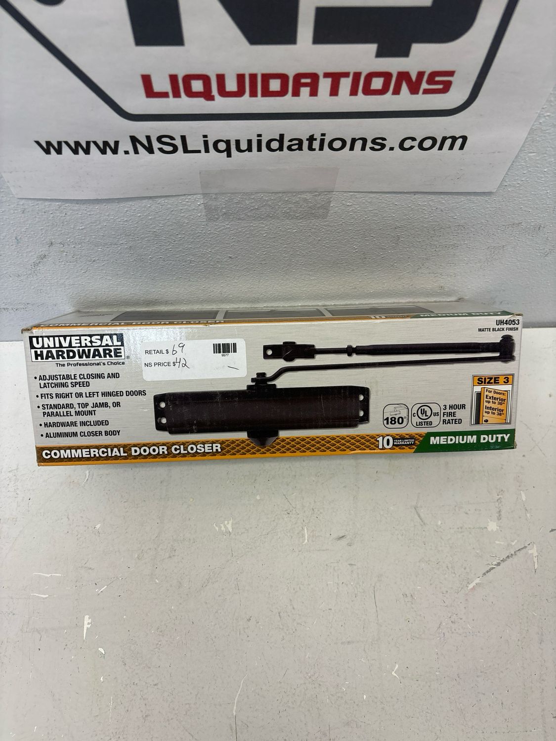 Universal Hardware Medium-Duty Matte Black Commercial Door Closer UH4053 .