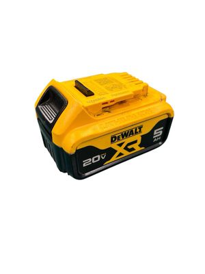 Dewalt 20V MAX Premium Lithium-Ion 5.0Ah Battery Pack DCB205. Used