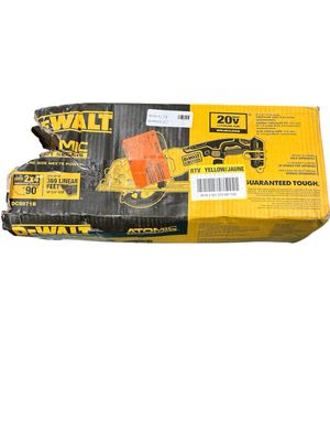 Dewalt ATOMIC 20V MAX Cordless Brushless 4-1/2 in. Circular Saw (Tool Only) DCS571B ..