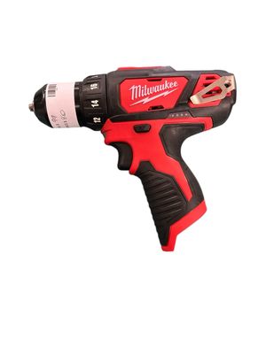 Milwaukee M12 12V Lithium-Ion Cordless 3/8 in. Drill/Driver (Tool-Only) 2407-20 ..