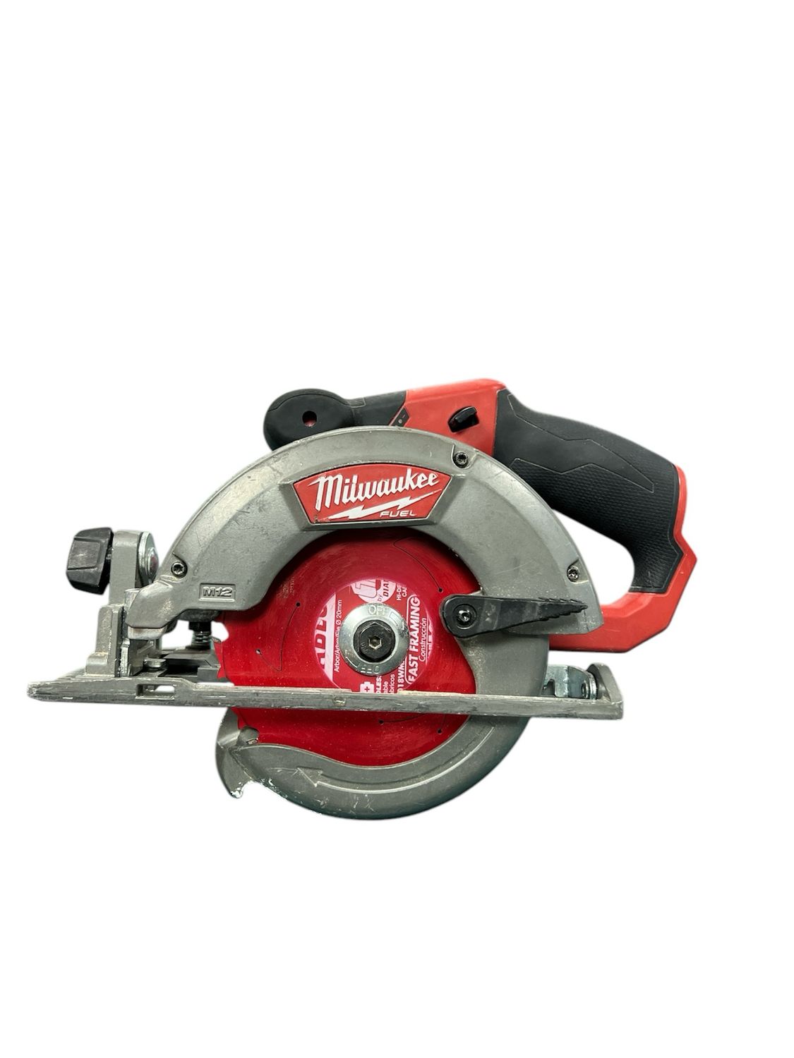 Milwaukee M12 FUEL 12V Lithium-Ion Brushless 5-3/8 in. Cordless Circular Saw (Tool-Only) 2530-20 Used