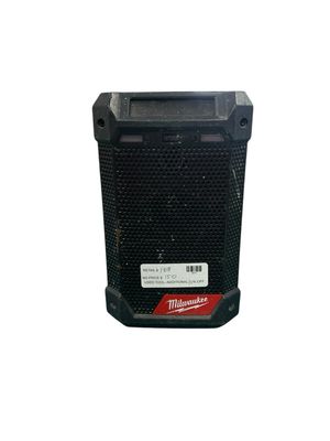 Milwaukee M12 12-Volt Lithium-Ion Cordless Bluetooth/AM/FM Jobsite Radio with Charger 2951-20 Used