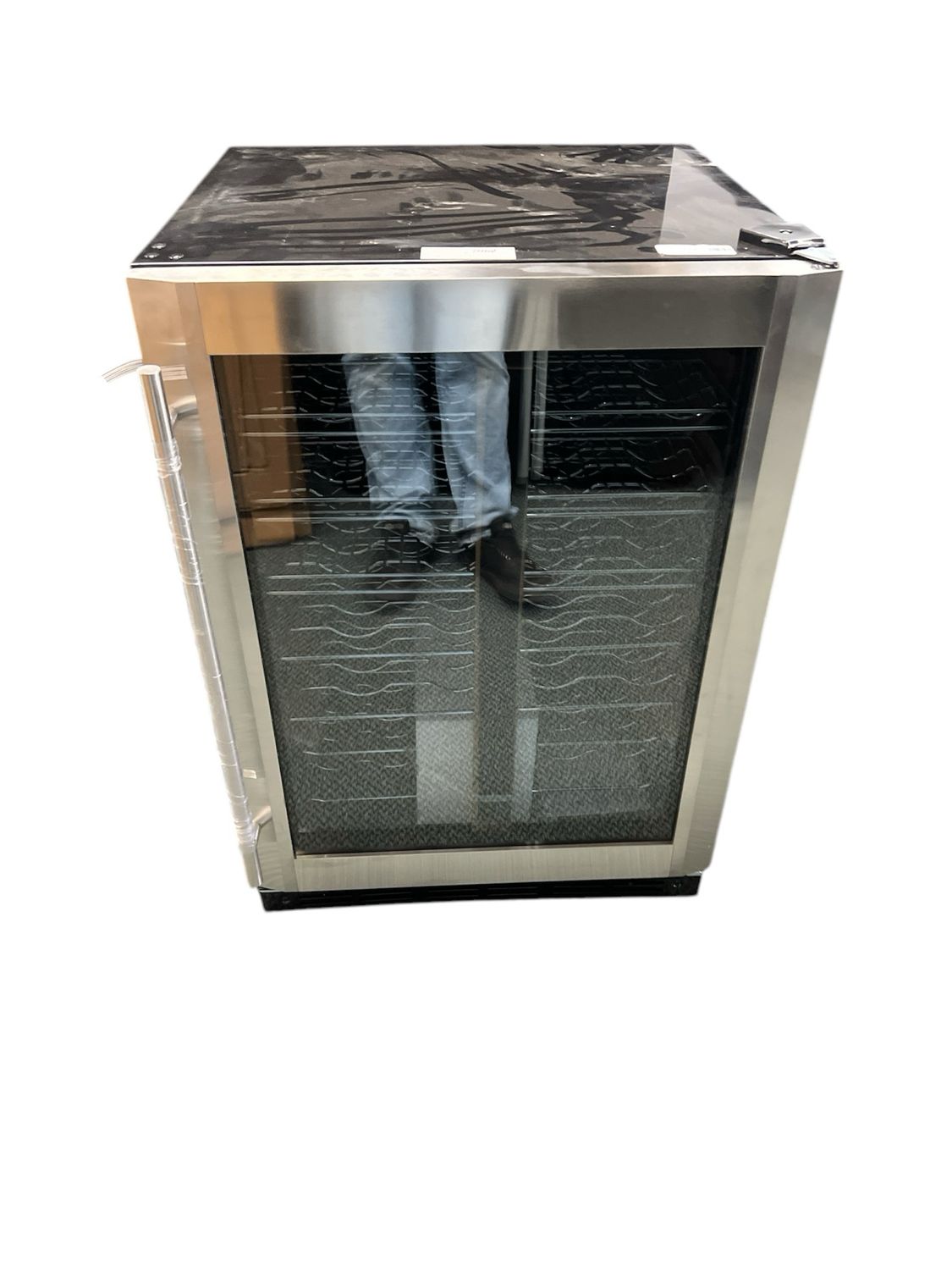 Vissani 23.4 in. 50 Bottle, 154 Can, Wine and Beverage Cooler with Stainless Steel Door HVBC58ST Shipping Damage