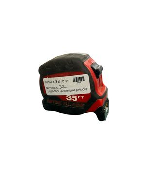 Milwaukee 35 ft. x 1-5/16 in. Wide Blade Tape Measure with 17 ft. Reach 48-22-0235 Used