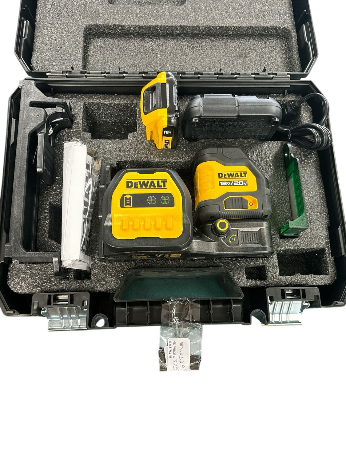 DEWALT 20V Max Lithium-Ion Cordless Green Cross-Line Laser Level Kit, (1) 2.0Ah Battery, Charger, and TSTAK Case DCLE34020G