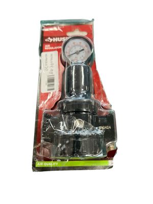 Husky 3/8 in. Regulator with Gauge HDA70703AV Possibly Used