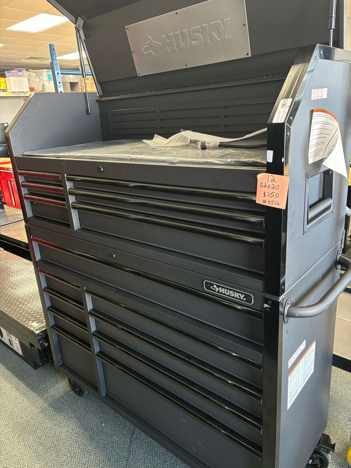 Husky Tool Storage 52 in. W x 20 in. D Heavy Duty Rolling Tool Chest Combo in Matte Black H52CH6TR9HDV4
