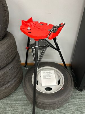 RIDGID 1/8 in. to 6 in. Pipe Capacity, Portable TriStand Chain Vise with Integral Folding Legs, &amp; Tool Tray Model 460-6