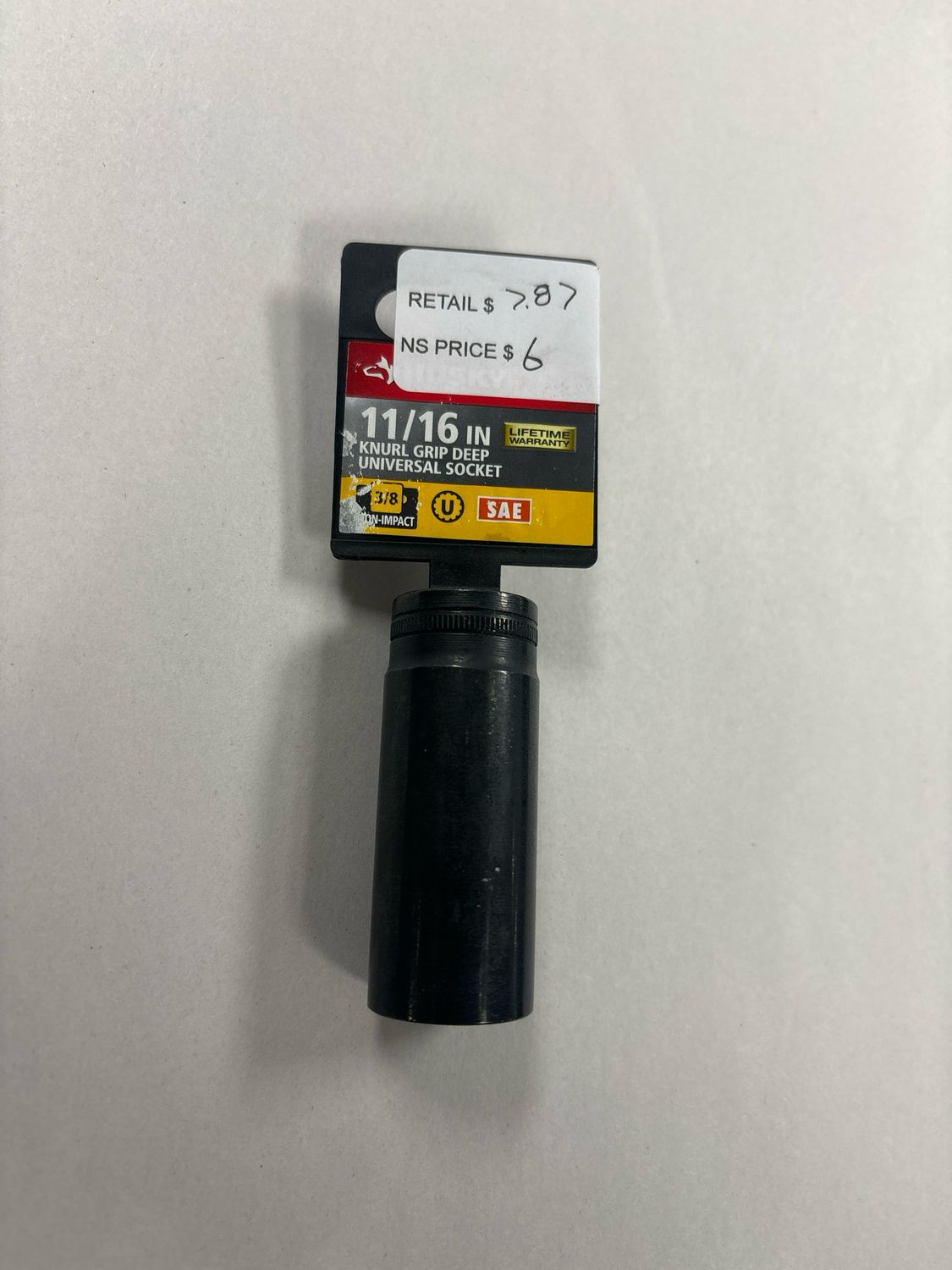 Husky 3/8 in. Drive 11/16&quot; Knurl Grip Deep Universal Socket H1003DDP1116