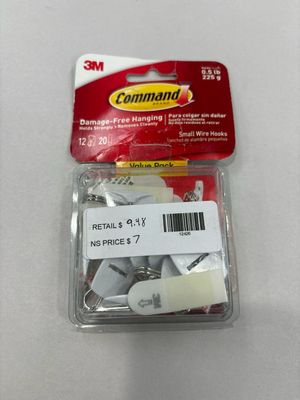 Command 1/2 lb. Small White Wire Hook Value Pack (12 Hooks, 20 Strips)17067-12ES