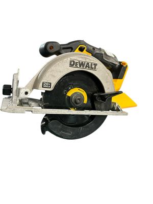 DEWALT 20V MAX Cordless 6.5 in. Sidewinder Style Circular Saw (Tool Only) DCS391B