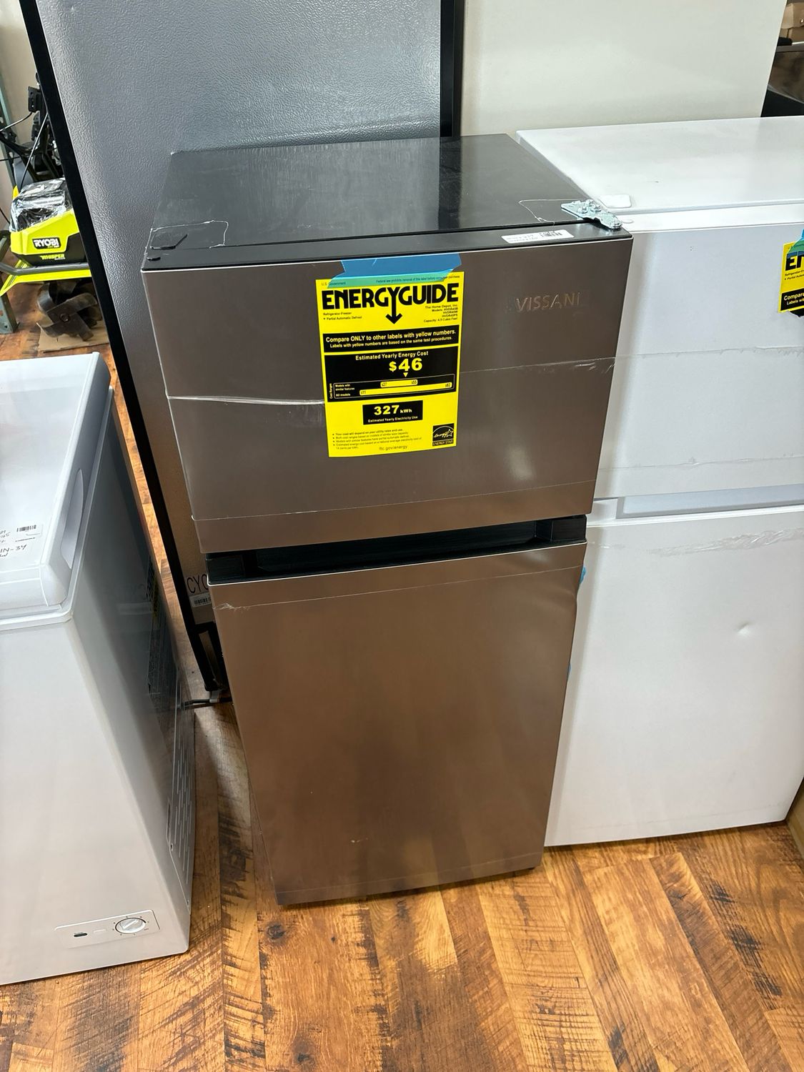 Vissani 4.5 cu. ft. 2-Door Mini Refrigerator in Platinum Steel with Freezer HVDR45PS    .