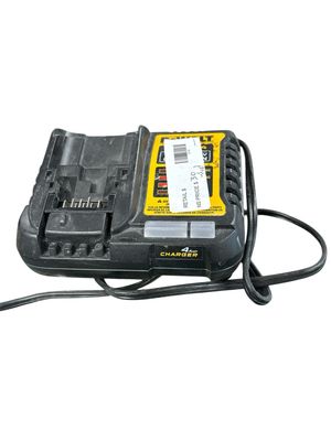 Dewalt DCB1104 20V Charger