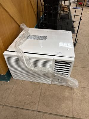 LG 12,000 BTU 230/208-Volt Window Air Conditioner LW1221HRSM Cools 550 Sq. Ft. with Cool and Heat, Wi-Fi Enabled LW1221HRSM
