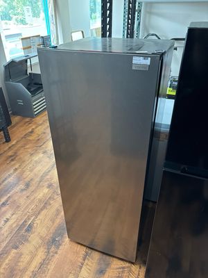 Vissani 7.1 cu. ft. Manual Defrost Convertible Upright Freezer in Stainless Steel Look MDUFC7SS  .