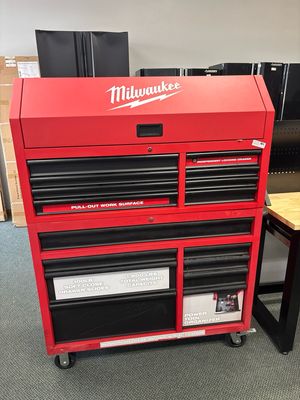 Milwaukee High Capacity 46 in. W x 22 in. D 18-Drawer Rolling Toolbox Tool Chest and Cabinet Combo 48-22-8546 .