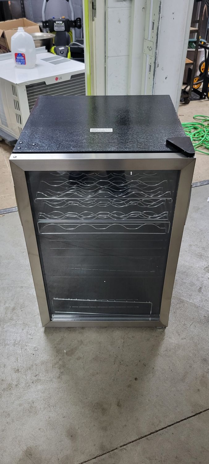 Vissani 4.3 Cu. ft. Wine and Beverage Cooler in Stainless Steel HVBC430ST