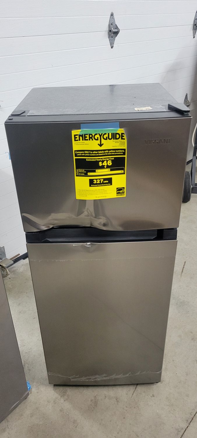 Vissani 4.5 cu. ft. 2-Door Mini Refrigerator in Platinum Steel with Freezer HVDR45PS       .