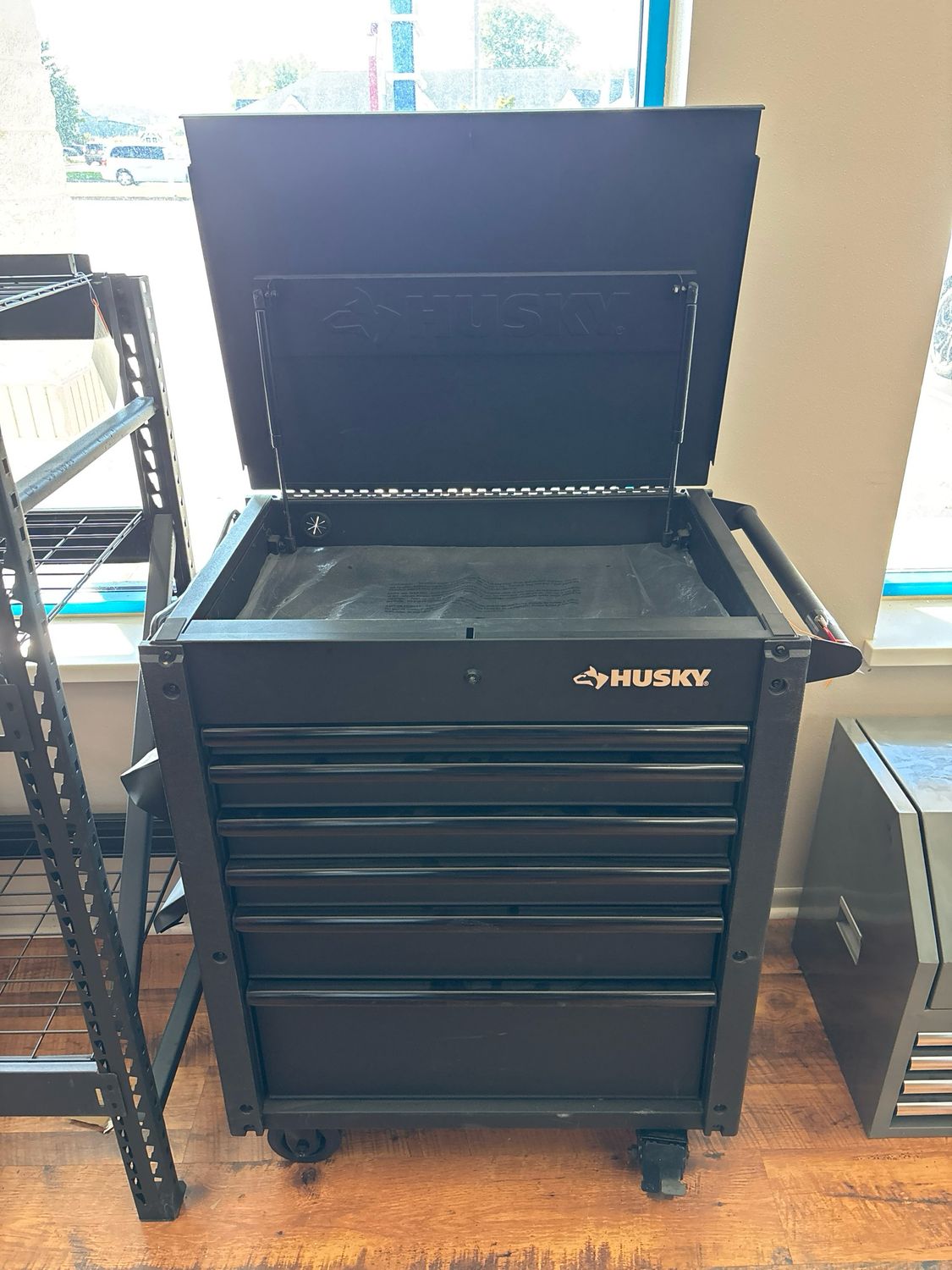 Husky Tool Storage 31 in. W 6-Drawer Black Rolling Tool Cart H30MECH6BLK
