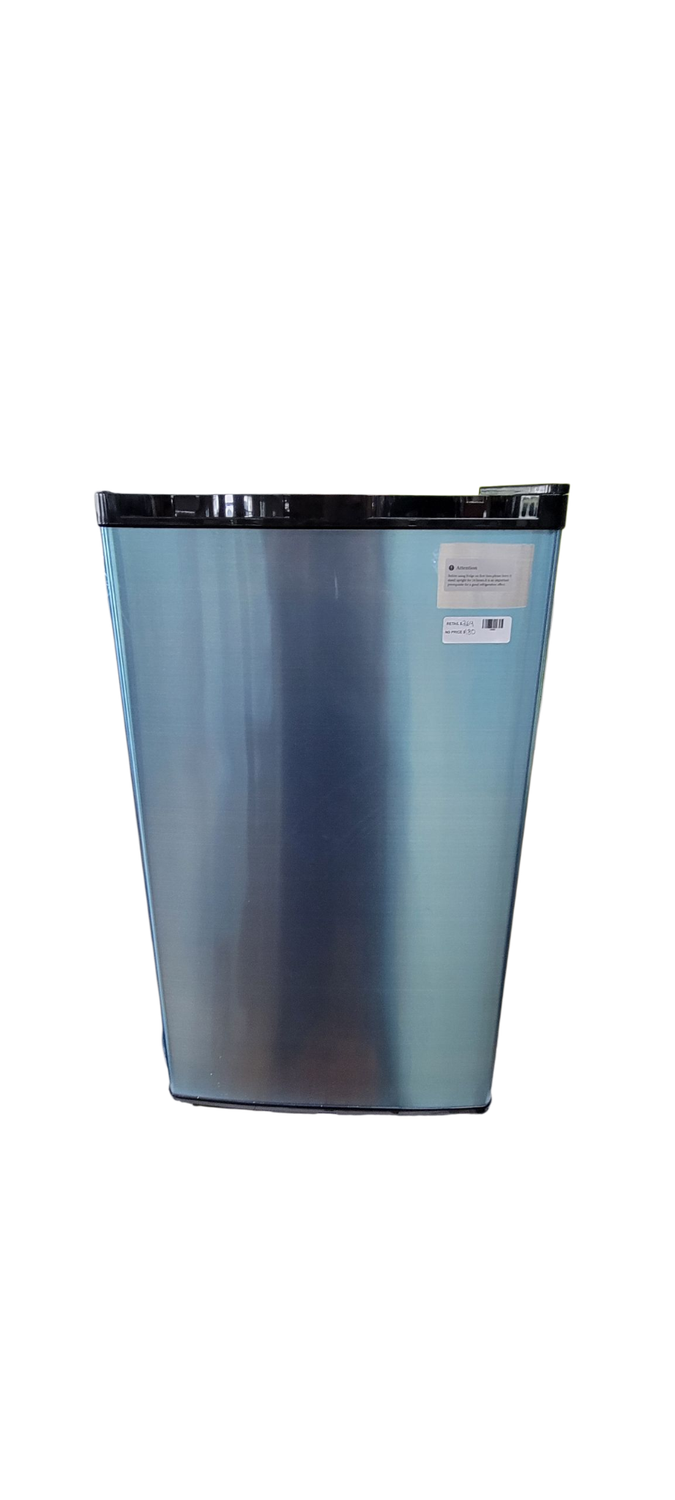 SIMZLIFE 17.5 in 3.2 cu.ft. Compact Mini Refrigerator with Freezer, Reversible Door, Adjustable Thermostat in Silver RF001-32SI-S-HD