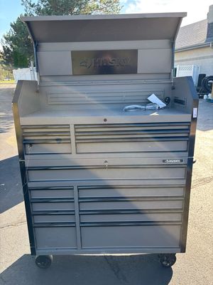 Husky Heavy-Duty 52 in. W 15-Drawer Matte Gray Steel Rolling Tool Chest Combo