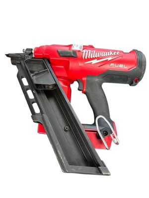 Milwaukee M18 FUEL 3-1/2 in. 18-Volt 30-Degree Lithium-Ion Brushless Cordless Framing Nailer (Tool-Only) 2745-20