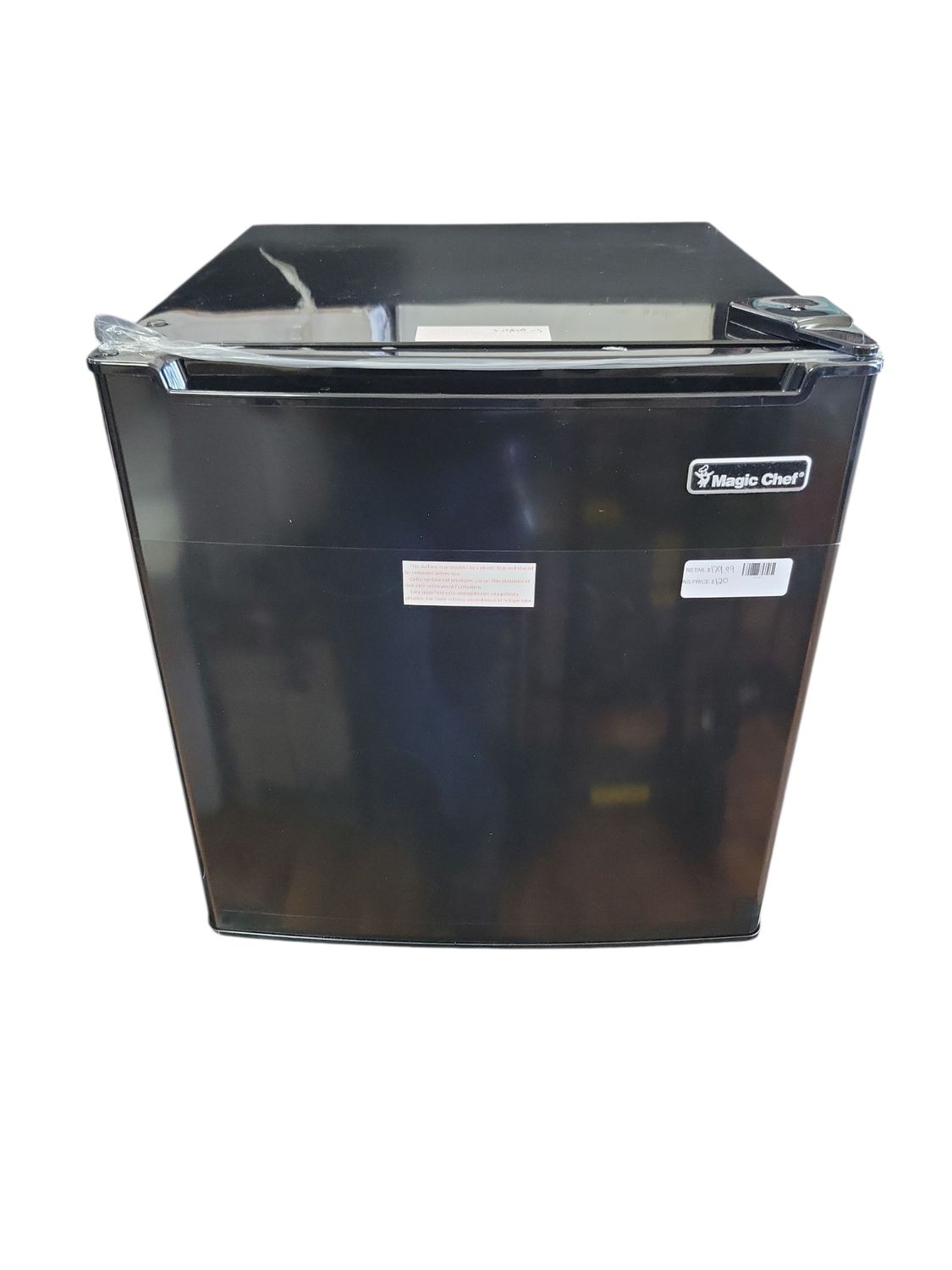 Magic Chef 1.7 cu. ft. Freezerless Mini Fridge in Black HMAR170BE