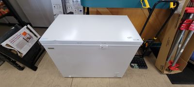 Vissani 8.8 cu. ft. Manual Defrost Convertible Chest Freezer with LED Light in White Powered by Hubspace MDCF9WH